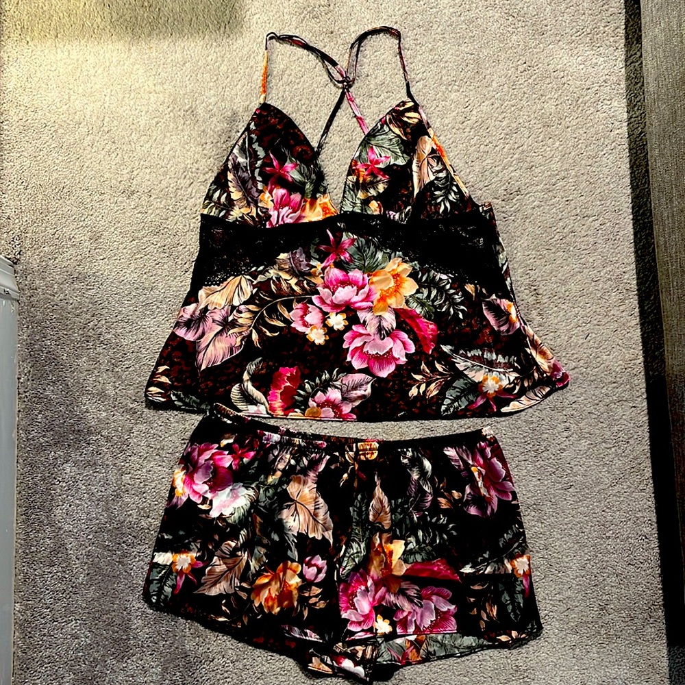 2 piece pajama set